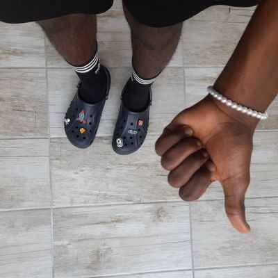 mrlepolesa's profile picture. a good gent