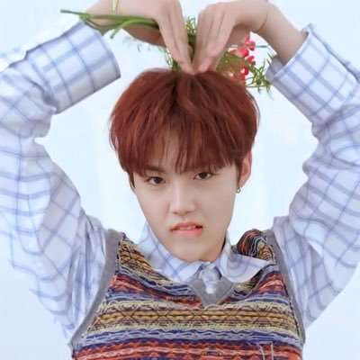 jod_s090's profile picture. KI꙰M꙰ 🐰 D꙰O꙰Y꙰O꙰U꙰N꙰G꙰🐰 #reviwemee / #mxxupdate