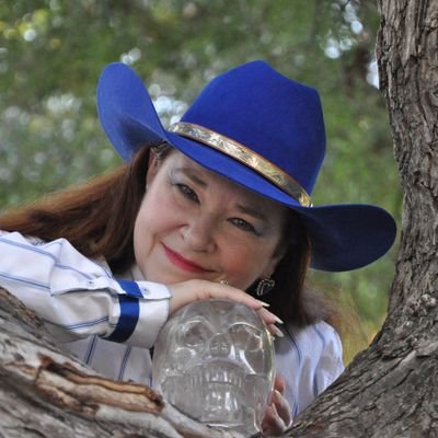 CowtownMedium's profile picture. Crystal Skull Healer, Psychic Medium and Spiritual Coach.   Healing the world, one heart at a time. From Fort Worth, Texas.