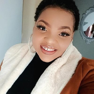 Anelisa33840410's profile picture. We move❤️