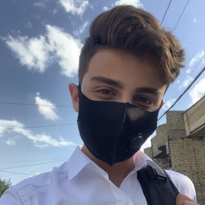 Sozii90's profile picture. شرشح من يؤذيك الأيام لا تعود