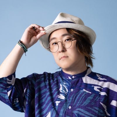作曲家。編曲家。ギター屋。鍵盤屋。そして何でも屋。お仕事ご依頼はDMでどうぞ♪