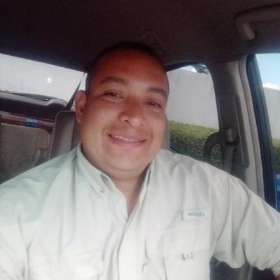 100% Guanareño .
La vida es una sola y hay que Disfrutarla.
Vive del Presente y No del Pasado.