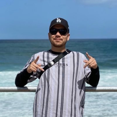 Twitch Affiliate just trying to do something I love for the rest of my life than something I hate! follow me on twitch https://t.co/PTzdojmlHt #FazeUp