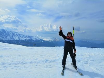 Adam11729992's profile picture. 