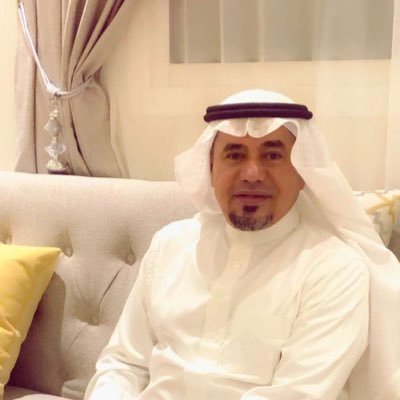 متقاعد من الحياة العملية واعيش حياتي الخاصة بعيدا عن كل ما يعكرها