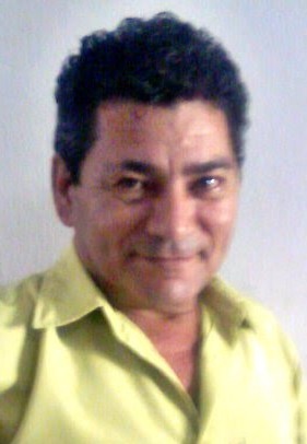 Nossas dúvidas são traidoras e nos fazem perder o que, com freqüência, poderíamos ganhar, por simples medo de arriscar.