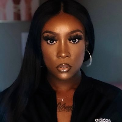 👑 Entrepreneur/Founder, Hair Enthusiast/Custom wig stylist/MUA free lance💄💋💕