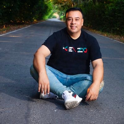 Empresario, Manager, Orador y creador de contenido