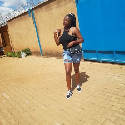 Lindor41419077's profile picture. Check out yours