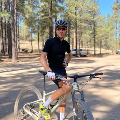 Retired pro cyclist trying to run a fast marathon while enjoying everyday as much as possible. Cycling and running coach at https://t.co/cN4OZBIpS5