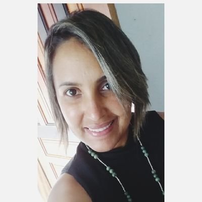 Cantem a vossa glória, Senhor, os vossos  lábios, cantem os nossos ❤ e nossa vida, e já que é vosso dom tudo o que somos, p/ vós se Oriente o nosso viver 🙏🤗