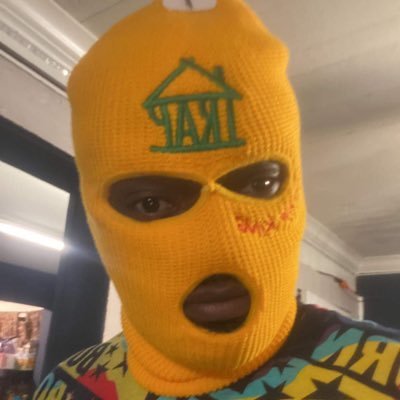 Cool discrete nigga & real freaky and down for whatever.....