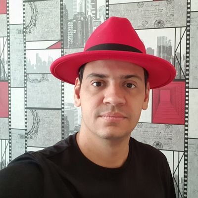 Consultor Sênior na @RedHat @RedHatBr

Pai do Gabriel. Marido da Giovanna. Além de código gosto de viagens, fotografia e vídeo game. Pq não cerveja e café tbm?