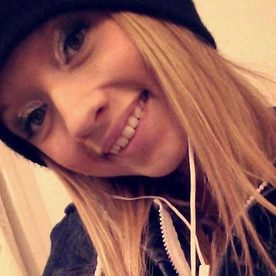 ItsEmRitter1996's profile picture. I'm a Taurus, female, 26yrs old, I have a 9yr old Son whom I adore more then life itself♡♡