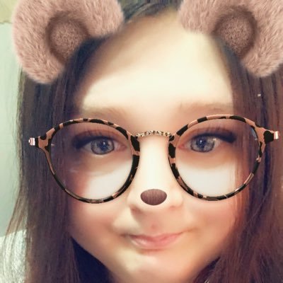 Quxeenofhearts's profile picture. L💍♥