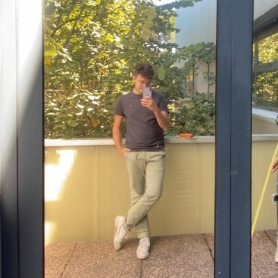 mrcvlldsr's profile picture. Arquitecte.