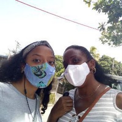 Nathali Ruíz Hernández, 18 años, estudiante de 4to Año de Pedagogía en la especialidad de 1ra Infancia. Además de eso tomo cursos particulares de inglés e hindi