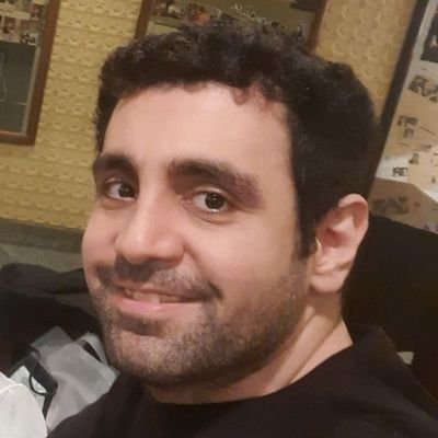 Husband 👩❤️👨 / Front-end developer 💻 / Linux lover 🐧 / Food worshipper 🍝 / Book worm 📖 / Slow! 🐢