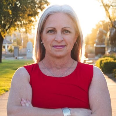 Lifelong educator for strong public schools, fair wages, and social programs that benefit working families. Candidate for AZ State Senate, LD2. (she/hers)