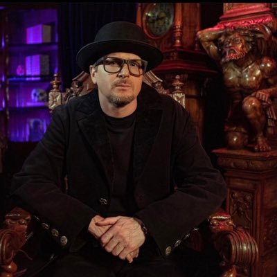 Host ⚜️ Executive Producer @ghostAdventures Owner ⚜️ Curator @HauntedMuseum NEW EPISODES streams every Thursday on discovery+