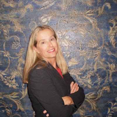 SuzanneLinn3's profile picture. 