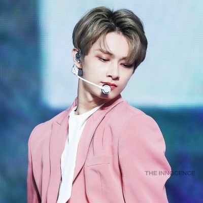unhinged kpop stan ā junhui and hendery fiend (he/they/she) 18 ā„ļø