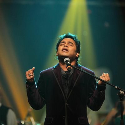 VaradUpadhyay's profile picture. #MUFC♥️🔥