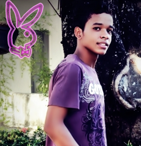 miinhas qualiidades miim destacam, meus defeiitos miim uniifiicam qêer sabeeeh maiis é só seguiir tá liigado , naum gostouh peça senhaaa ii entraah na fila #