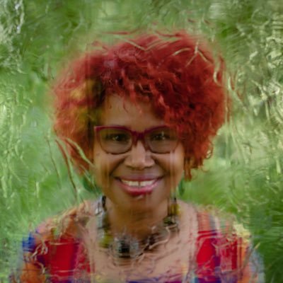 Poet | Writer | Co-founder/AD @inourtongues | MPhil Int’l Relations @cambridge_uni | NO DMs. No longer posting here