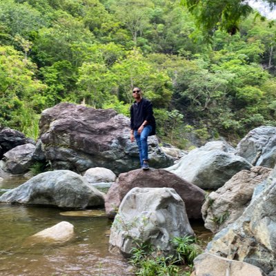carlopauu's profile picture. Si estás leyendo esto me debes una cerveza.