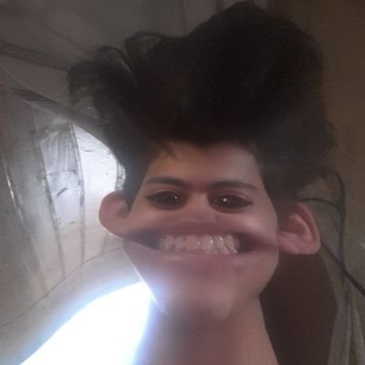 capistola_'s profile picture. 09/07 ♥️💍