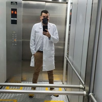 Elnietodeufe's profile picture. 🔪Cirujano General🔪 
Yo pago el plan de datos.
Vallenato
Catador de Fritos¡¡ Batman Fan¡¡
