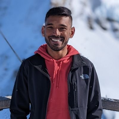 -Pro Ultimate Frisbee player for Tampa Bay Cannons
-Twitch Affiliate. Stop by and check the stream out at: