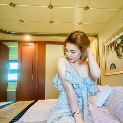 Fatima56146909's profile picture. 