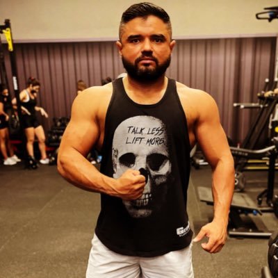 hallison182's profile picture. 