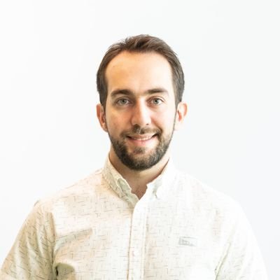 TweetsByOmid's profile picture. User Research @Microsoft. ex-@versettinc, Soccer Fanatic