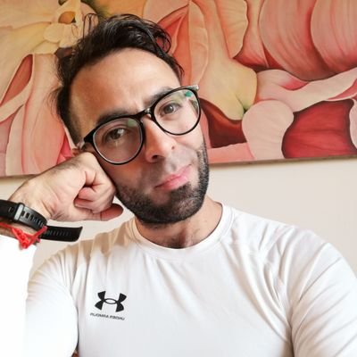 mikygoc's profile picture. Autor del libro📖 VIEJENIALS: SOBREVIVIENDO A LA PANDEMIA.  Educación tecnológica a Adultos Mayores. https://t.co/BhoE9zCBop