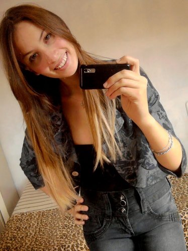 RosangelaHenzel's profile picture. 