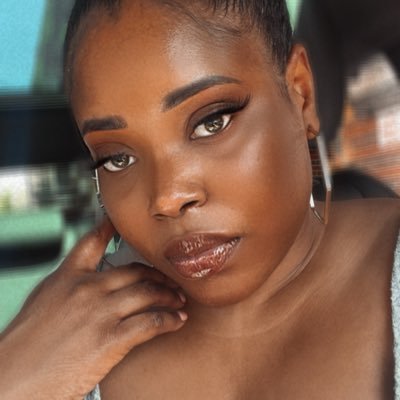 sonz_oi's profile picture. Living like I should