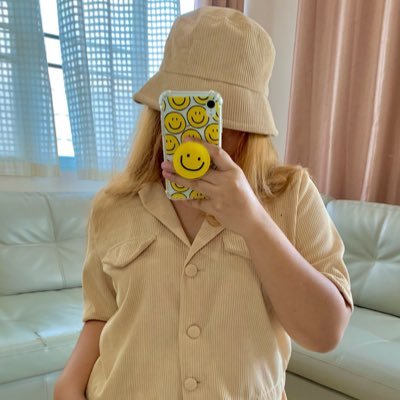 pinkniing's profile picture. 