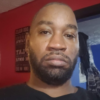 TerryCr26304536's profile picture. 