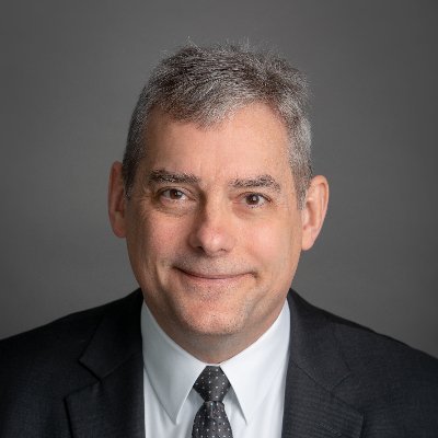 Father of 3 | Family law #attorney | Fan of food trucks | @stonybrooku & @suffolk_law alum