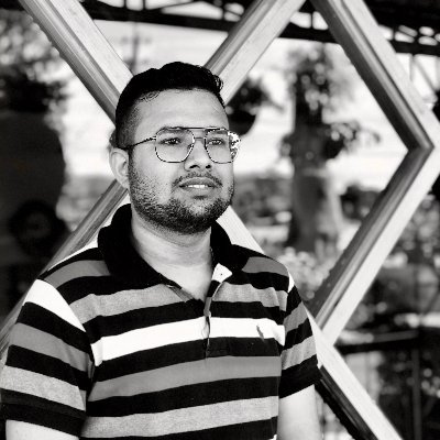 itsmenikagrawal's profile picture. 
