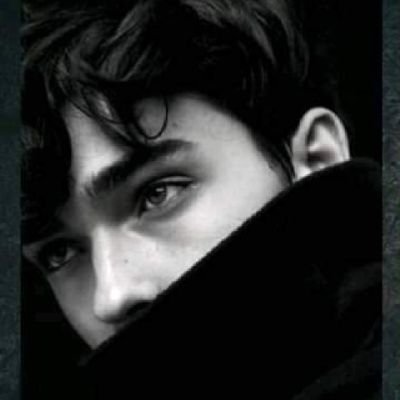 Muhamma97852301's profile picture. ALONE