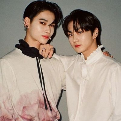 Random pics of #정원 and #니기
@ me for random wonki pics