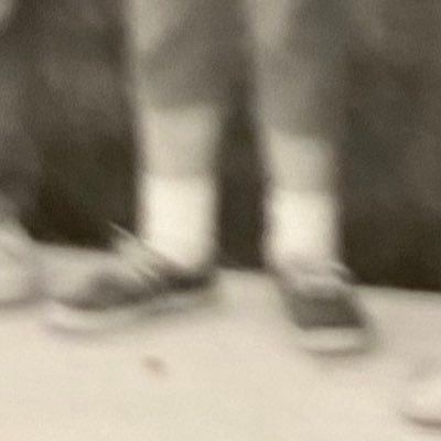 Sometime graphic designer; all the time fan of what’s visually interesting. Not that driven by (nor, clearly, good at) cultivating followers. Enjoy your day