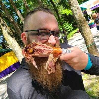 I am a streamer on twitch and I have majestic beard