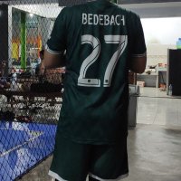 Bedebach (@segarsarimango) 's Twitter Profile
