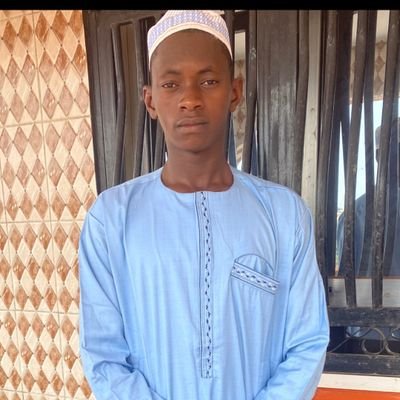 Abdoulk37211592's profile picture. Je suis Abdoul karim Barry J'ai trop souffert pour être à l'école et mes parents sont des commerçant ils voulaient pas que je sois à l'école